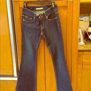 Women’s jeans